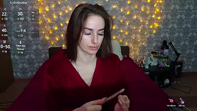 xx adrihanna xx online show from 12-17-25, 07:24