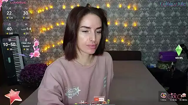 xx adrihanna xx online show from 10-17-25, 01:24