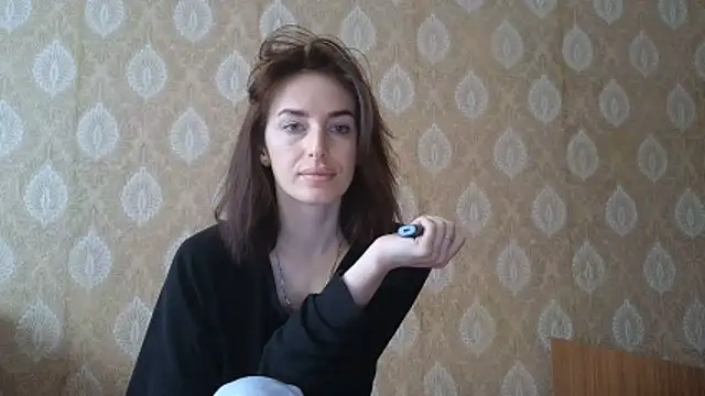 xx adrihanna xx online show from 02-18-26, 06:55