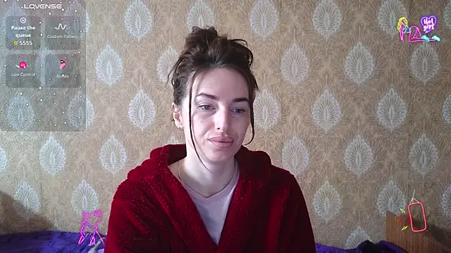 xx adrihanna xx online show from 03-12-26, 06:39