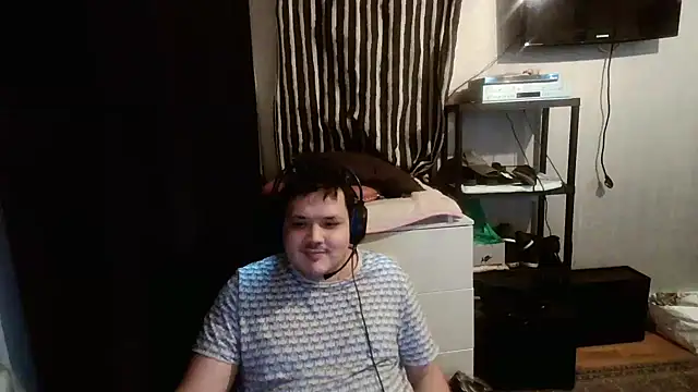 Bebemickey75 online show from 02-02-25, 08:08