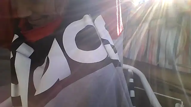 spundarella420 online show from 12-15-25, 04:57