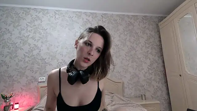 Snapshot of Alexandra_Meow chatting on 09-20-25, 10:04 Alexandra Meow online show from 09-20-25, 10:04