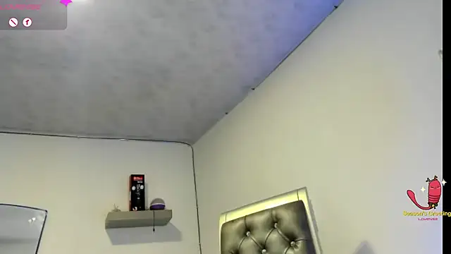 Angelblue  online show from 12-19-25, 12:18