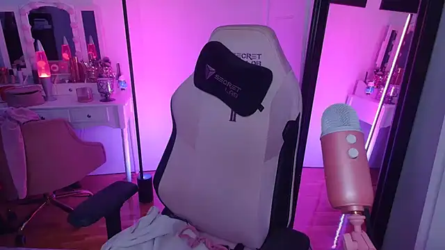 rachelbrooksxx online show from 02-01-26, 06:17