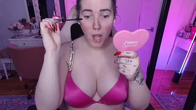 Snapshot of rachelbrooksxx chatting on 09-18-25, 07:17 rachelbrooksxx online show from 09-18-25, 07:17