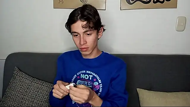 Snapshot of Norehg chatting on 09-23-25, 08:32 Norehg online show from 09-23-25, 08:32