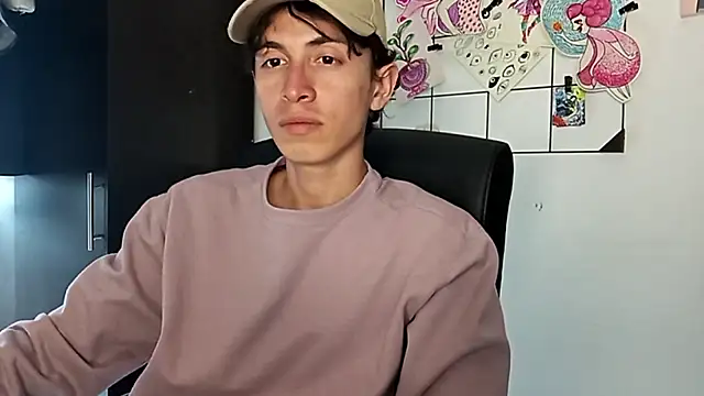 Snapshot of Norehg chatting on 09-09-25, 06:28 Norehg online show from 09-09-25, 06:28