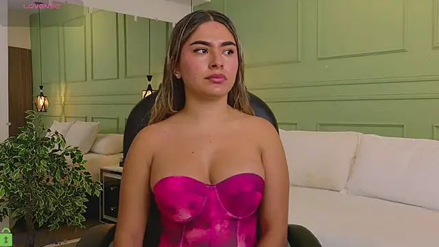 kataliina   online show from 03-24-26, 11:54