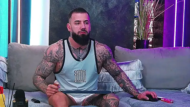 masterkingofmusclee online show from 02-26-25, 08:50