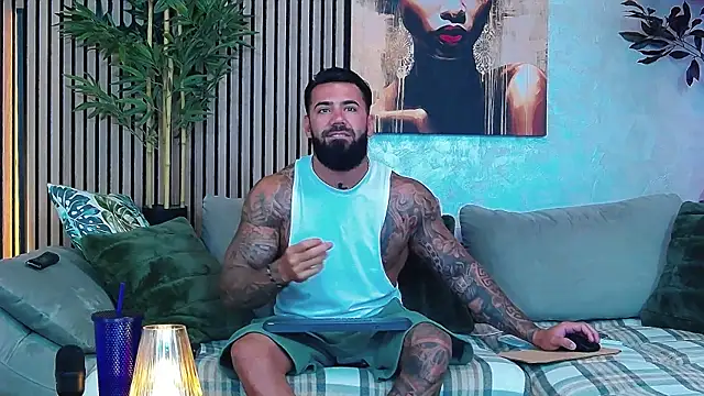 masterkingofmusclee online show from 05-08-26, 07:23