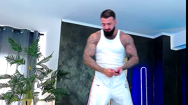 masterkingofmusclee online show from 10-01-25, 06:51