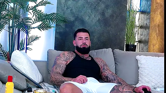 masterkingofmusclee online show from 10-22-25, 10:25