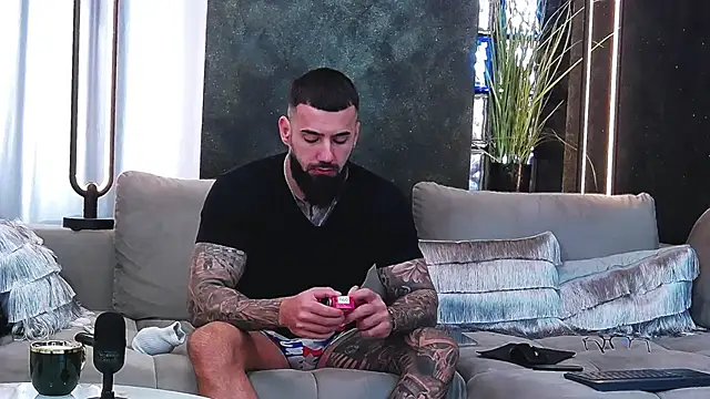 masterkingofmusclee online show from 03-14-25, 09:03