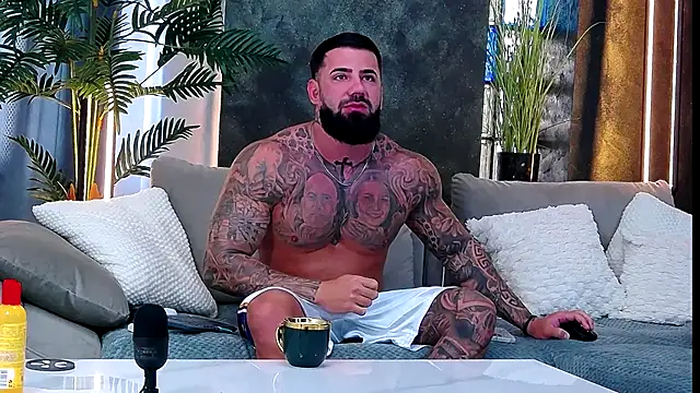 masterkingofmusclee online show from 10-10-25, 05:41