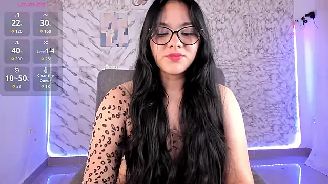 VALERIADREMS online show from 10-19-25, 02:03