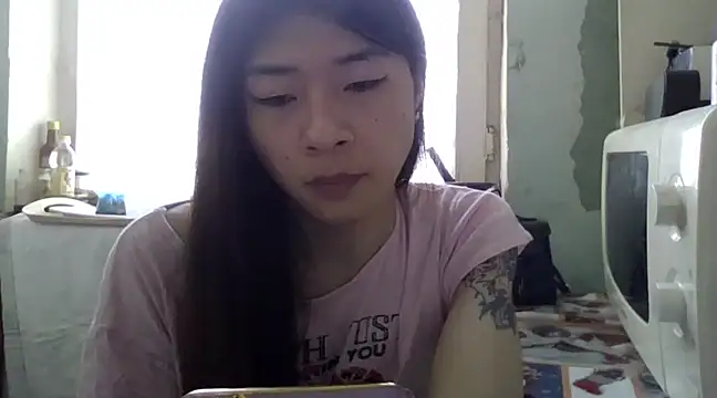 Snapshot of CarlyJoy chatting on 03-14-25, 10:29 CarlyJoy online show from 03-14-25, 10:29