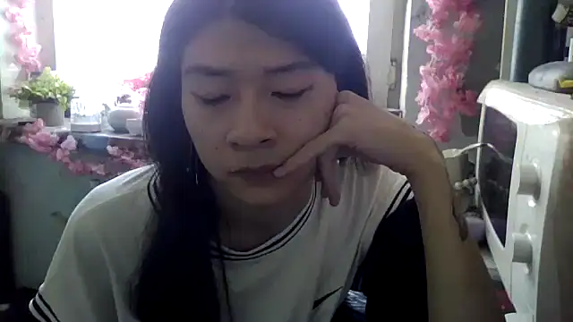 Snapshot of CarlyJoy chatting on 10-07-25, 08:37 CarlyJoy online show from 10-07-25, 08:37