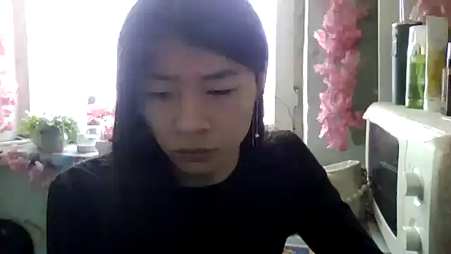 CarlyJoy online show from 10-31-25, 09:17