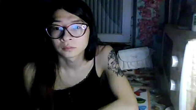 CarlyJoy online show from 03-24-26, 05:57