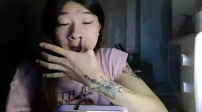 Snapshot of CarlyJoy chatting on 03-14-25, 05:35 CarlyJoy online show from 03-14-25, 05:35