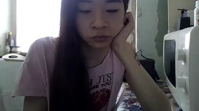 Snapshot of CarlyJoy chatting on 03-15-25, 11:29 CarlyJoy online show from 03-15-25, 11:29
