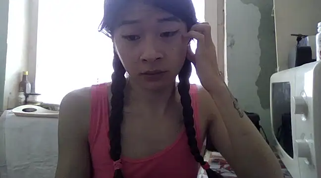 Snapshot of CarlyJoy chatting on 03-11-25, 10:51 CarlyJoy online show from 03-11-25, 10:51