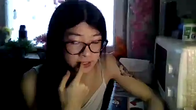 CarlyJoy online show from 03-09-26, 12:41