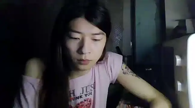 Snapshot of CarlyJoy chatting on 03-19-25, 04:02 CarlyJoy online show from 03-19-25, 04:02