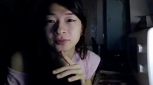 Snapshot of CarlyJoy chatting on 03-19-25, 07:06 CarlyJoy online show from 03-19-25, 07:06