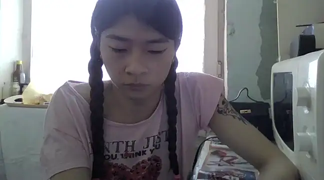 Snapshot of CarlyJoy chatting on 03-18-25, 09:56 CarlyJoy online show from 03-18-25, 09:56