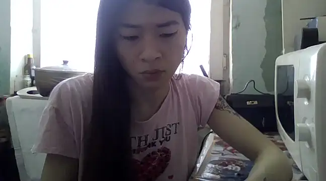 Snapshot of CarlyJoy chatting on 03-19-25, 06:35 CarlyJoy online show from 03-19-25, 06:35