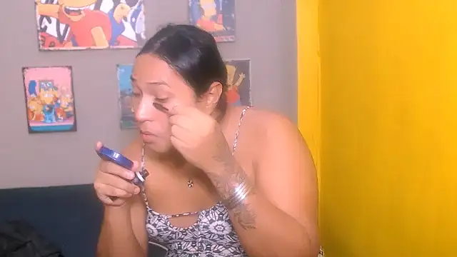 Snapshot of big_alondra_x chatting on 10-17-25, 07:48 big alondra x online show from 10-17-25, 07:48