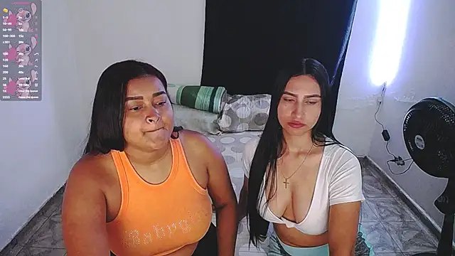 Snapshot of violeta_rous chatting on 11-23-25, 08:41 violeta rous online show from 11-23-25, 08:41