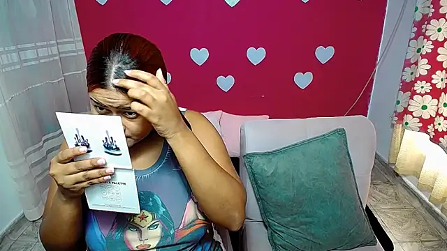 Snapshot of violeta_rous chatting on 05-17-26, 03:23 violeta rous online show from 05-17-26, 03:23
