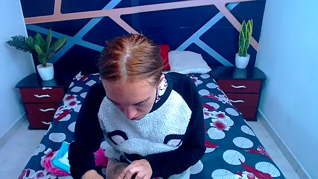 SofiaWet23 online show from 09-18-25, 01:14