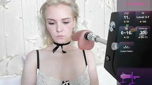 Kaya Devis online show from 03-30-26, 04:36