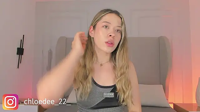 chloe d online show from 02-12-26, 11:10