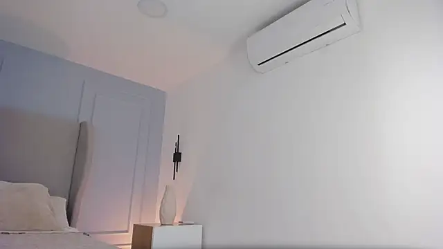 chloe d online show from 05-26-26, 12:25
