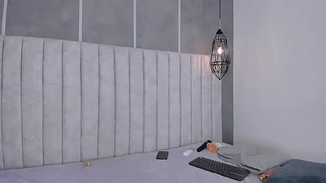 chloe d online show from 02-27-25, 05:58
