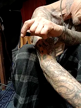 deepstroker42071 online show from 02-18-26, 07:06