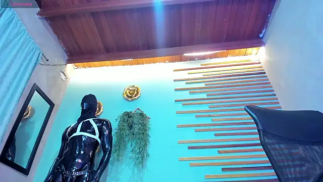 sofiaa ebony online show from 11-27-25, 01:22