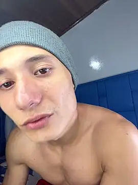 the littleangel1 online show from 01-20-25, 03:37