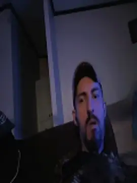 Bi curious86 online show from 12-04-25, 05:28