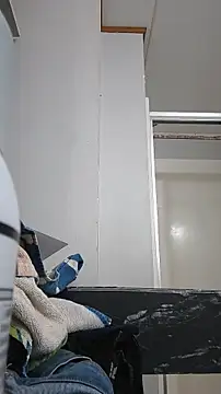 Bi curious86 online show from 11-11-25, 04:18