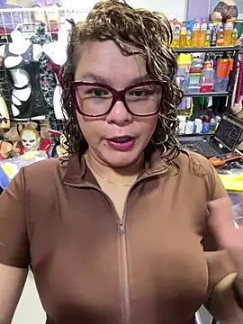 ROSALIALUCY online show from 03-03-26, 11:39