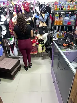 ROSALIALUCY online show from 09-27-25, 12:00