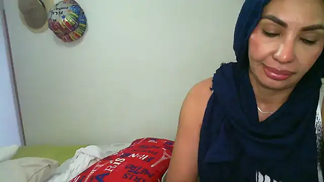 salome  milf online show from 02-26-26, 02:44