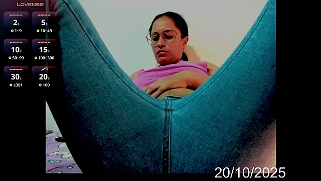 lady hana28 online show from 10-20-25, 12:06