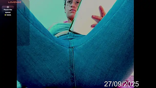 lady hana28 online show from 09-27-25, 01:39